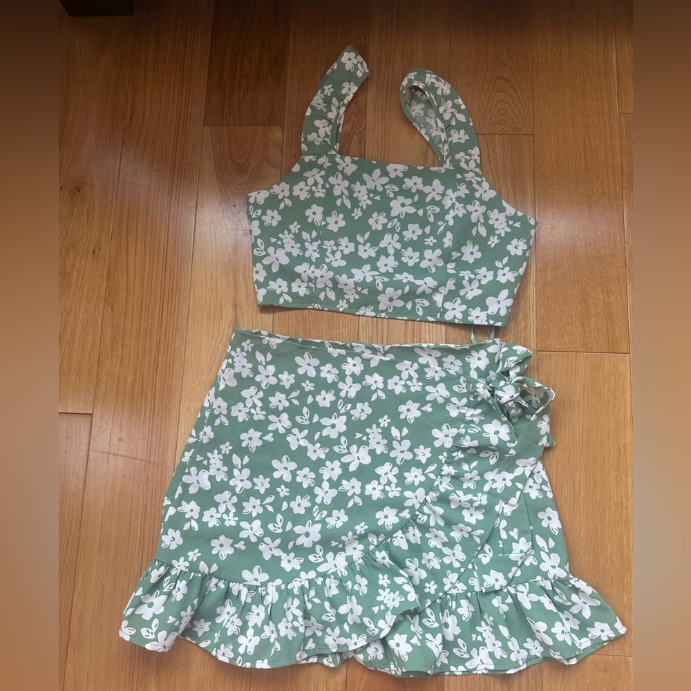 Pink Lily two piece set